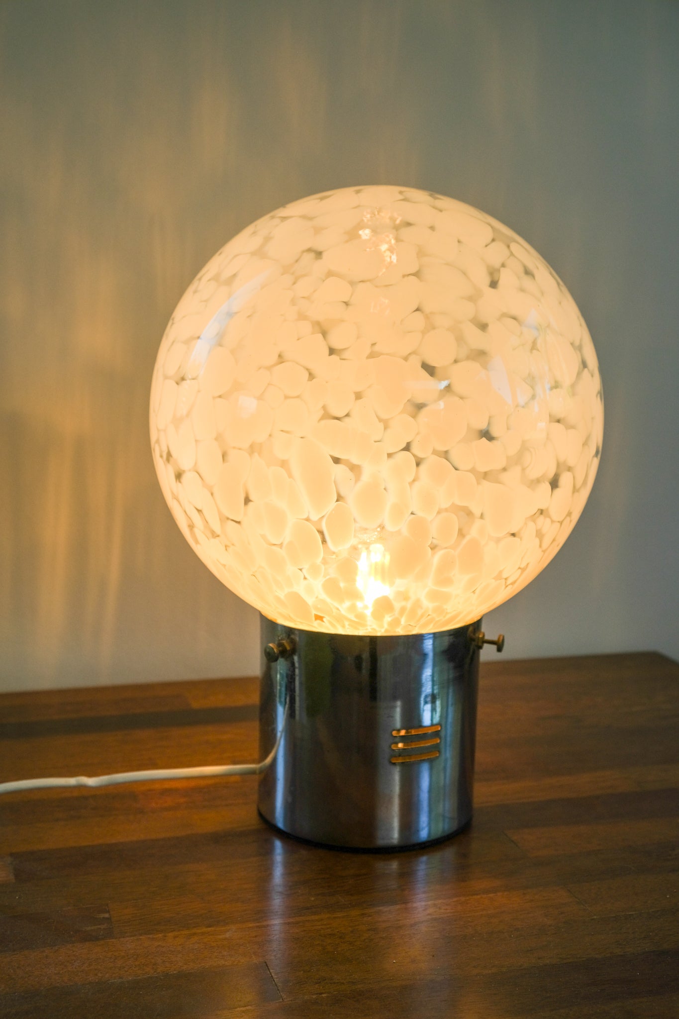 Large Italian glass globe lamp