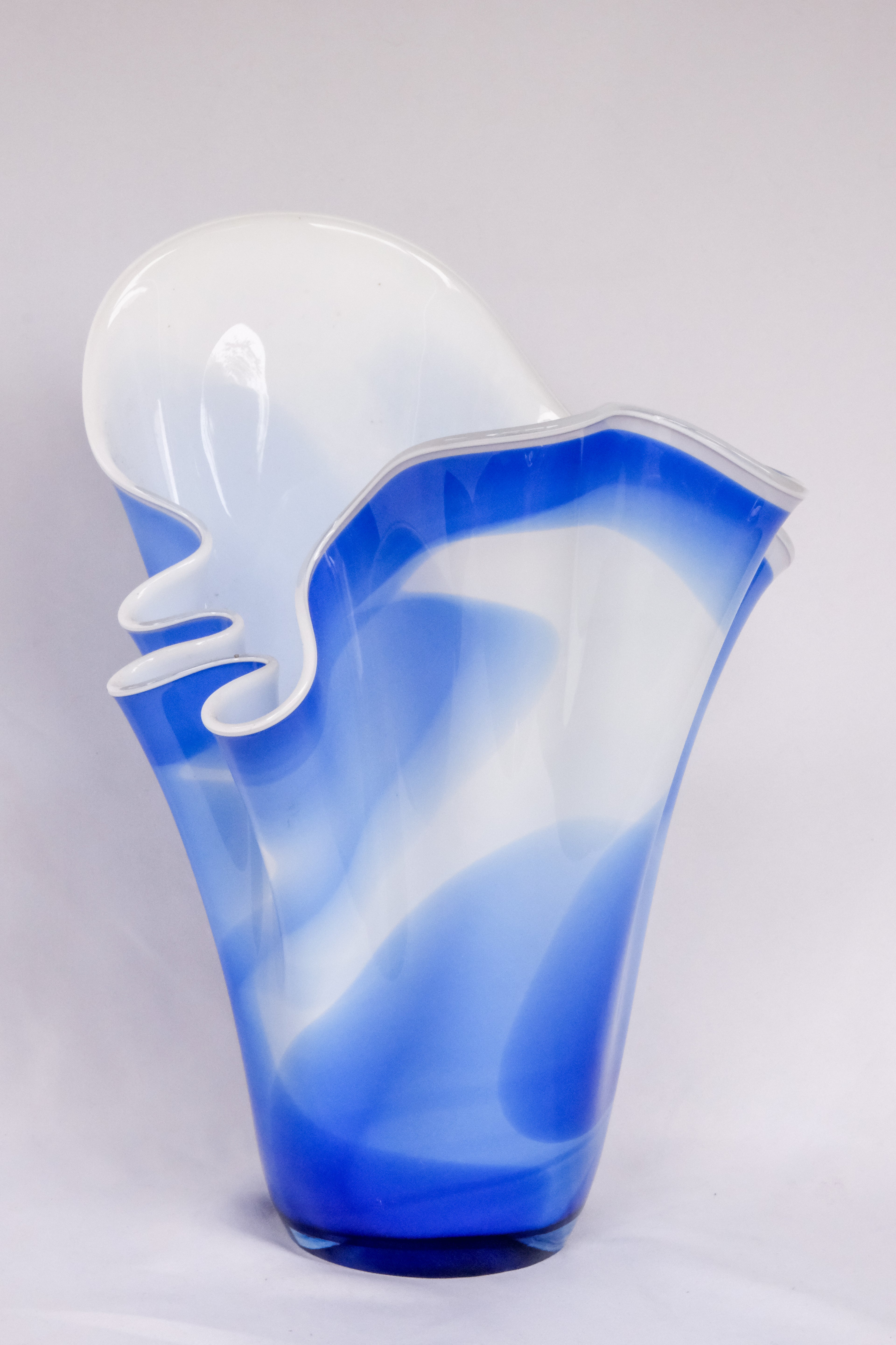 XL handkerchief vase