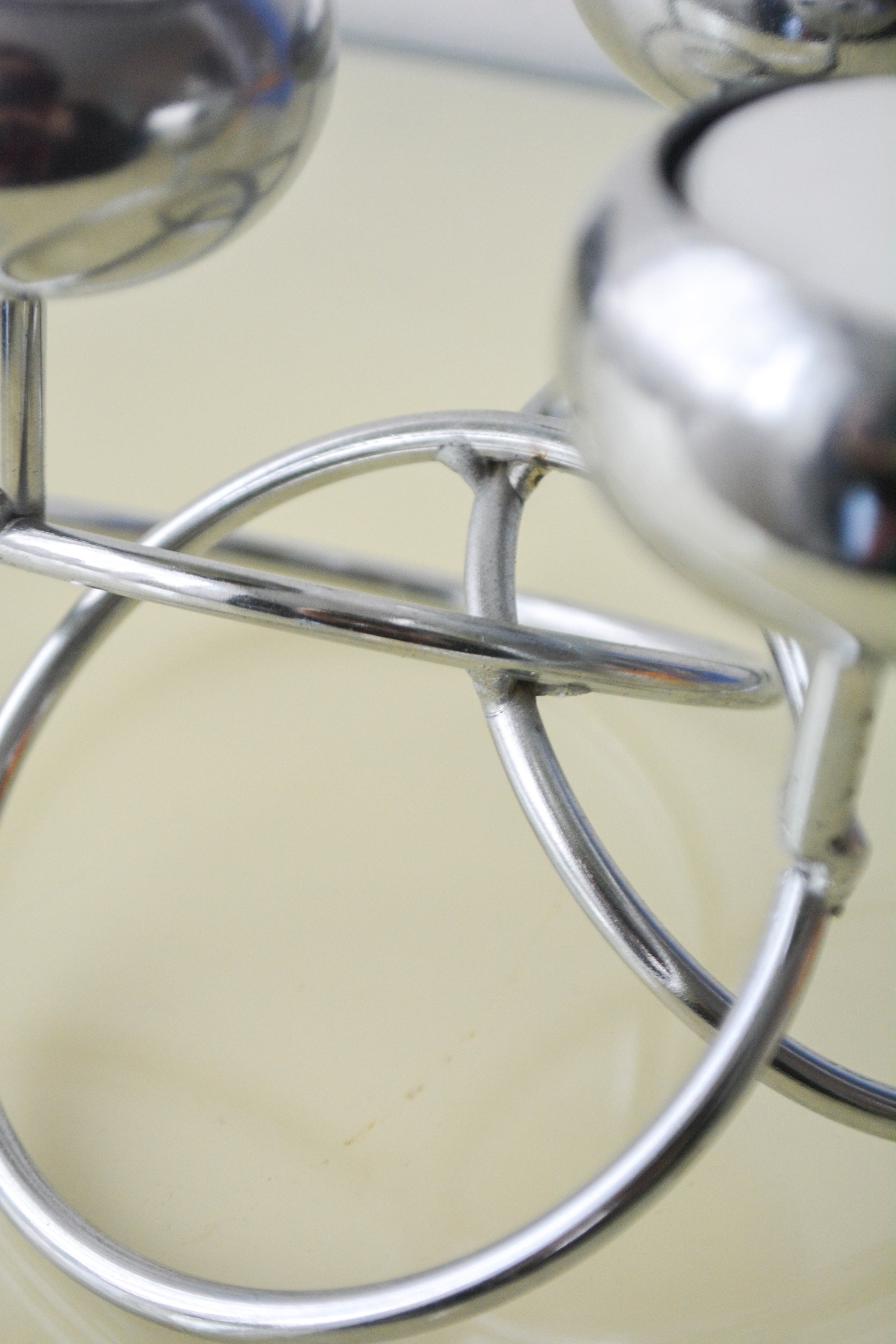 Tea light holder