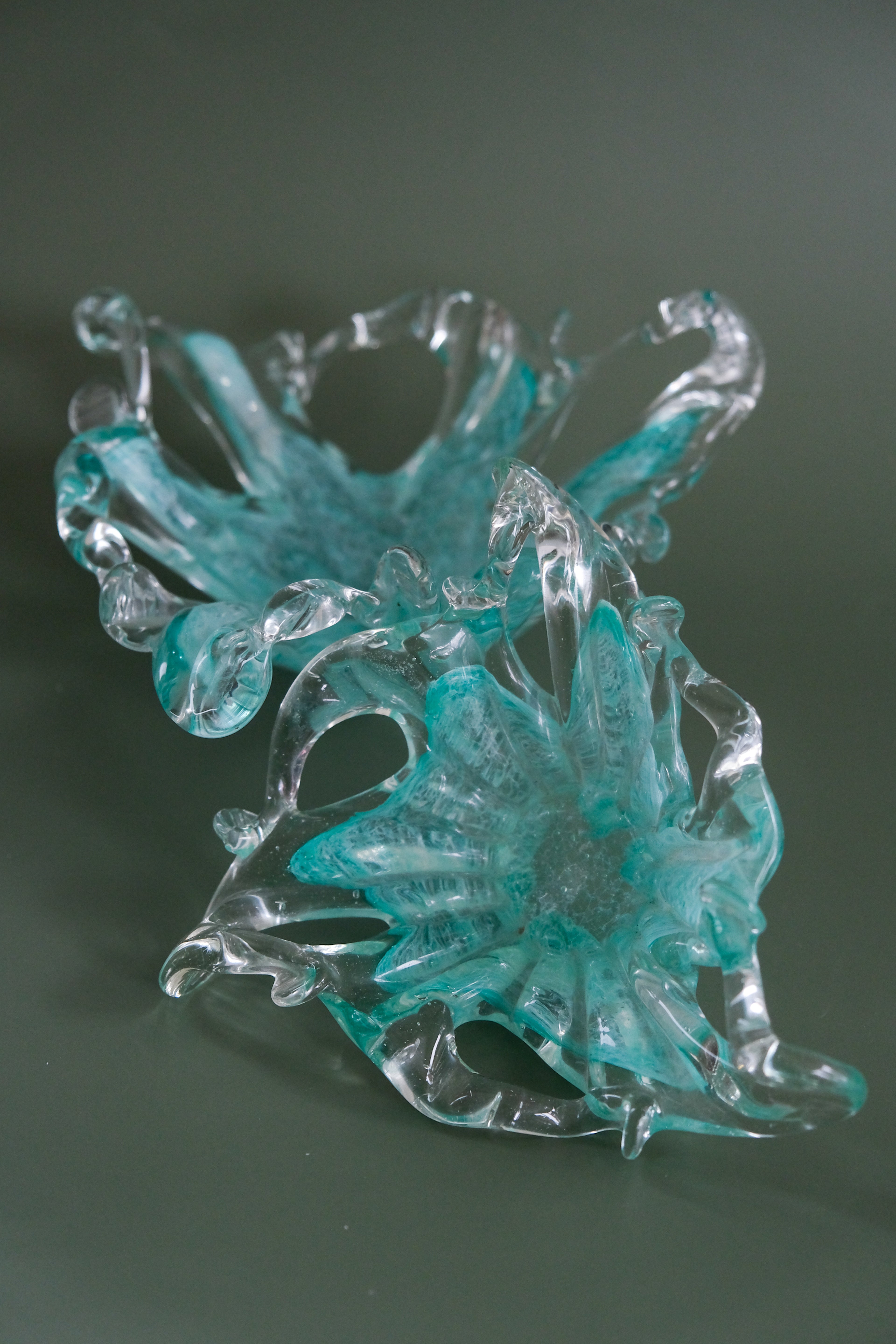 Set of two Italian splash bowls