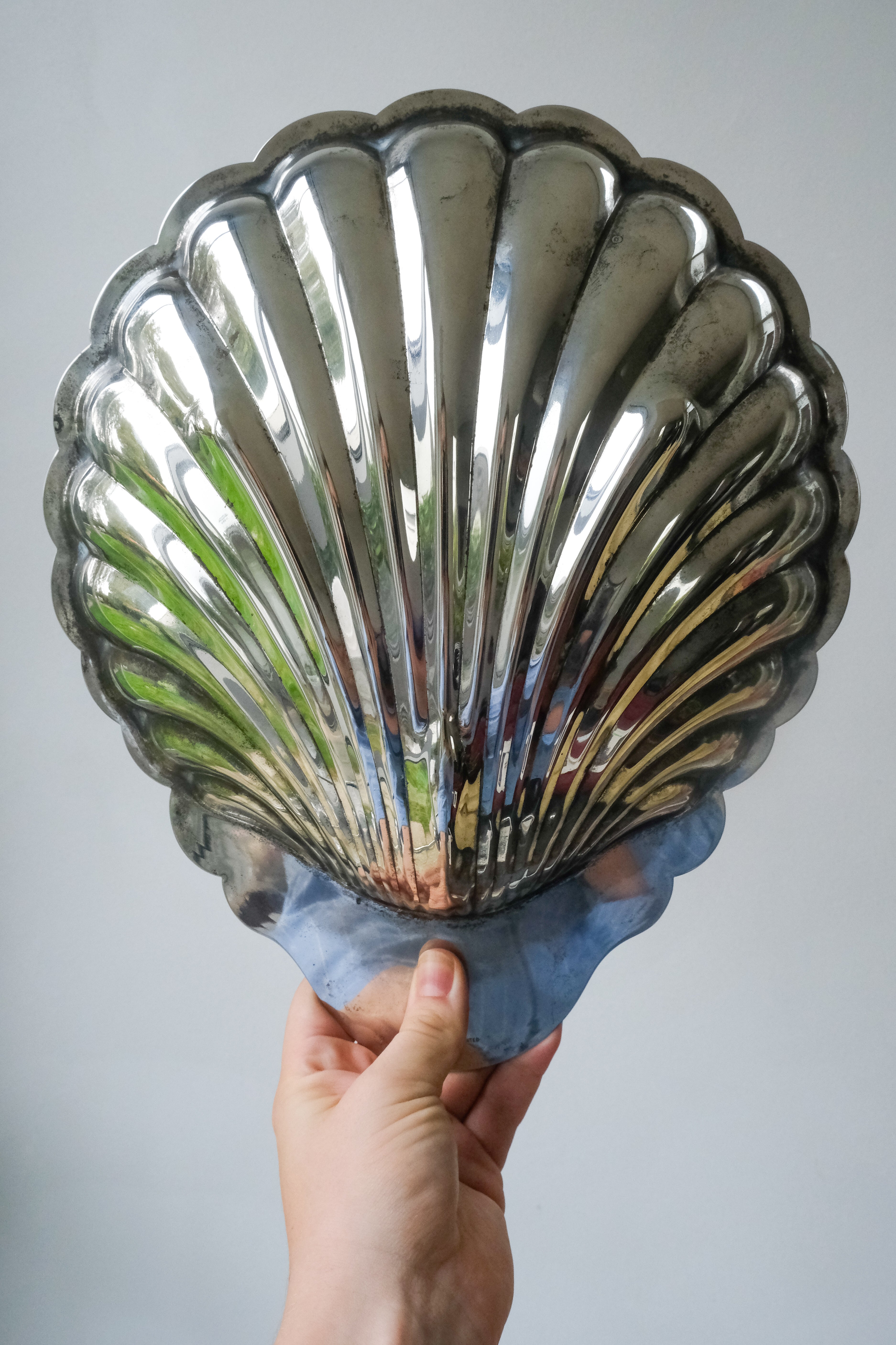 Large silverplated shell bowl