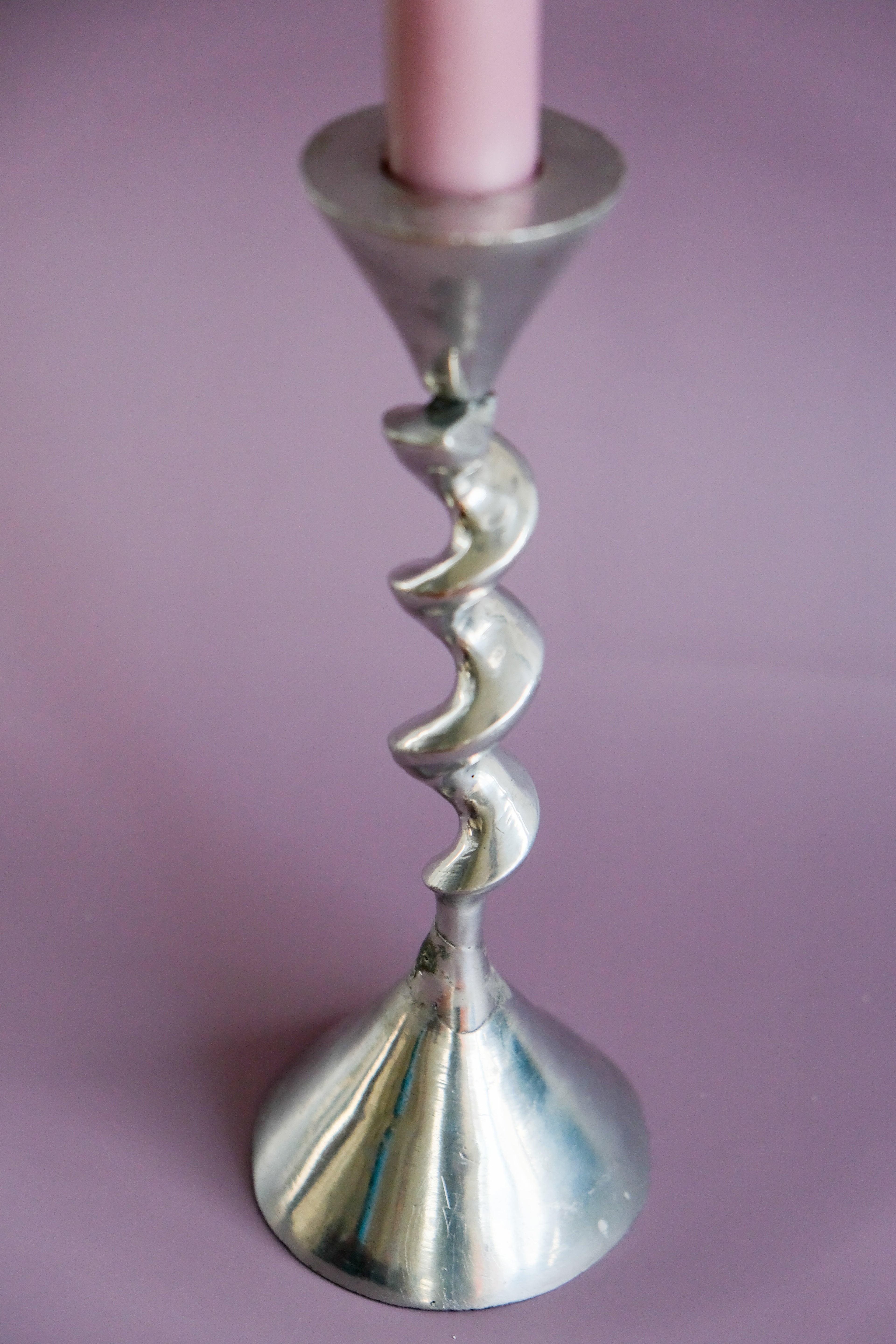 Twisted candle holder