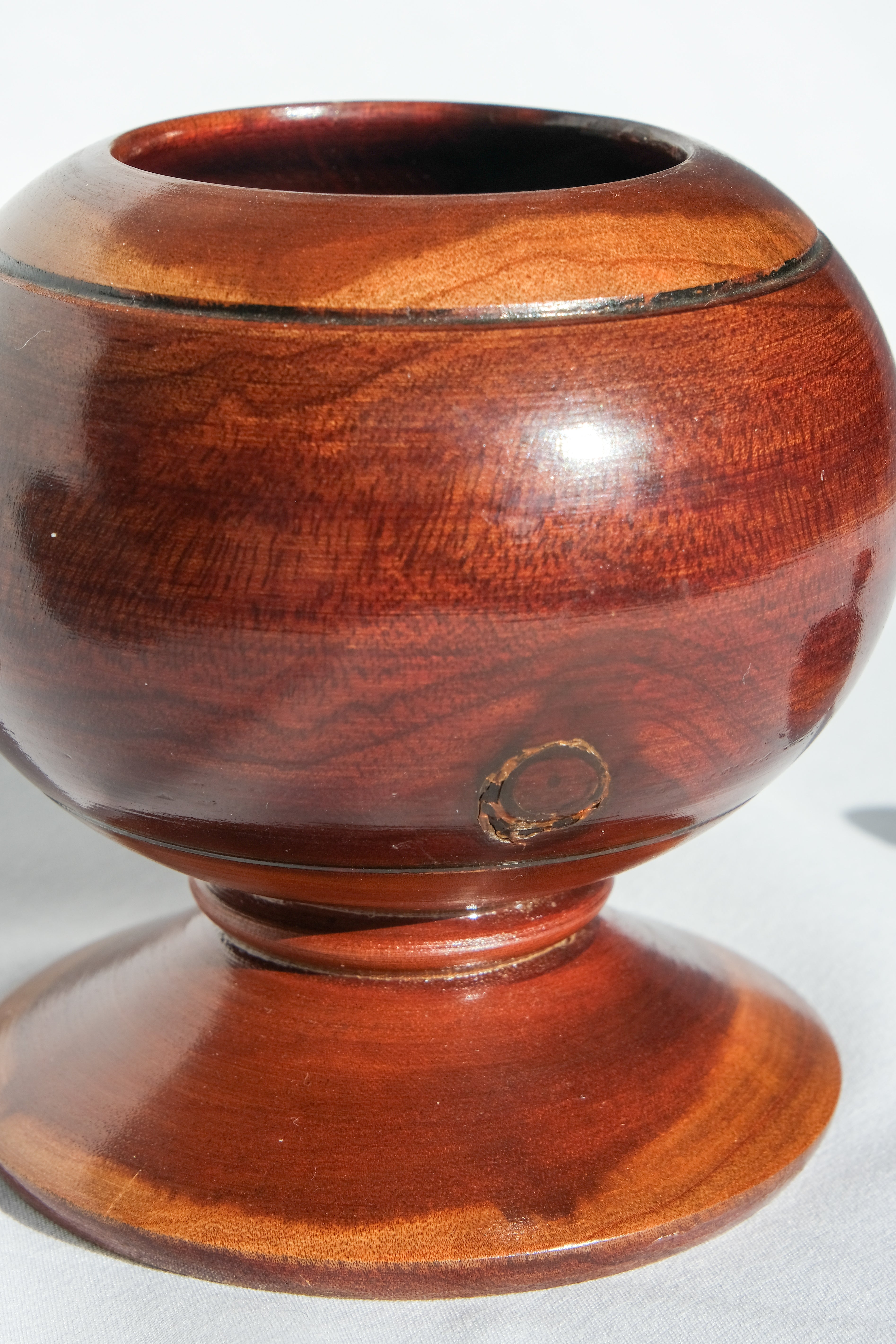 Wooden lidded box