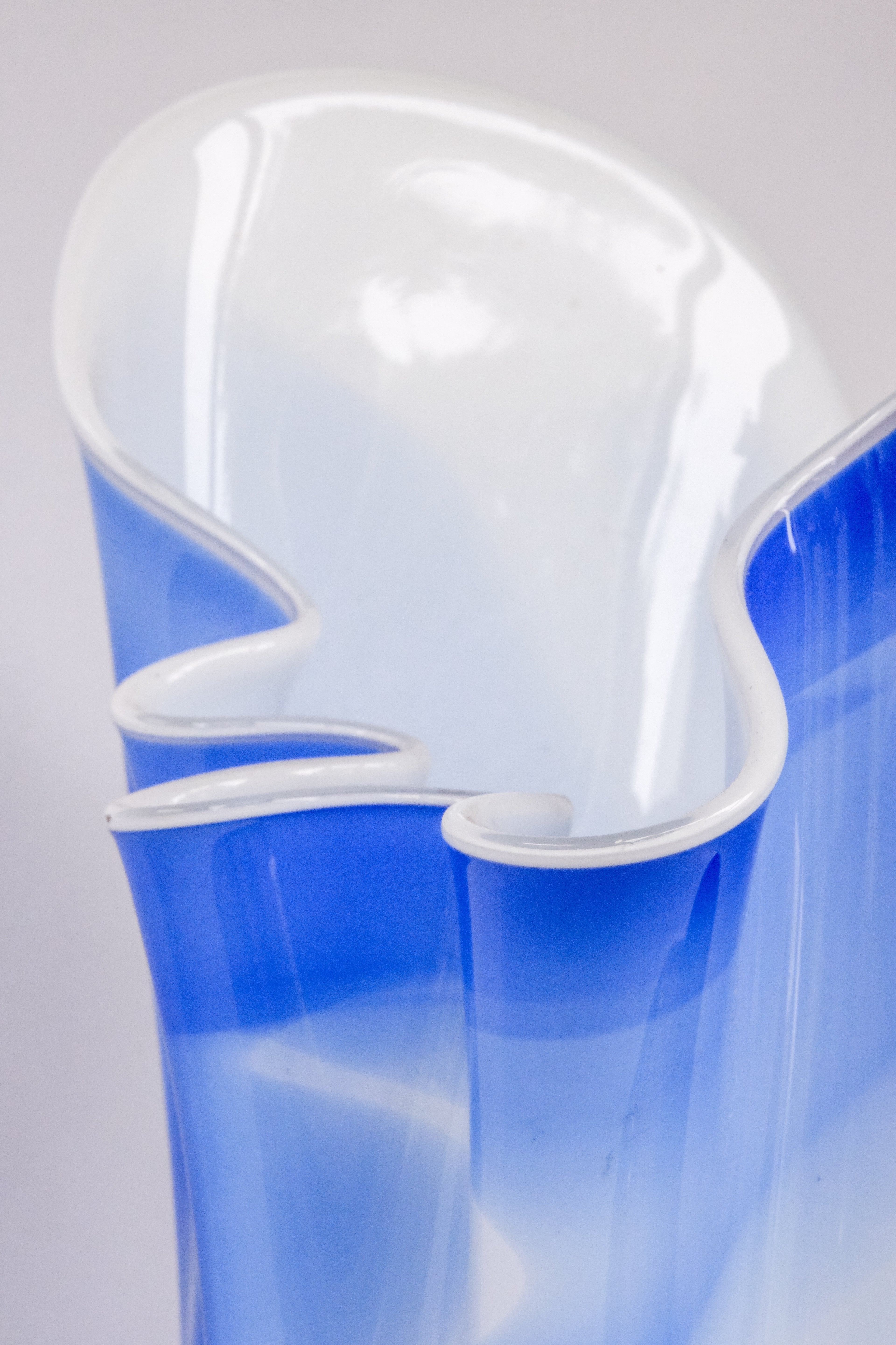 XL handkerchief vase