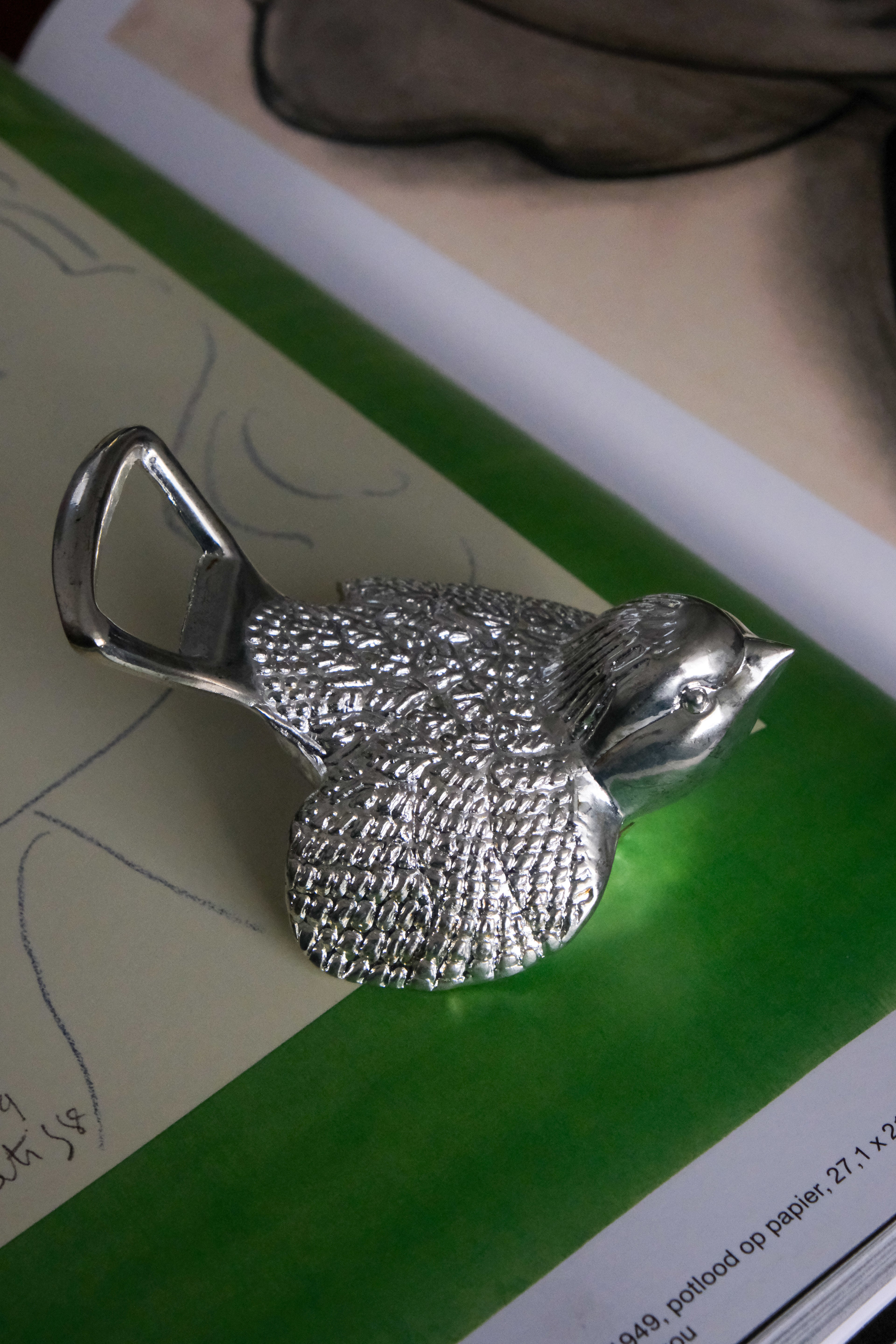 Bird bottle opener