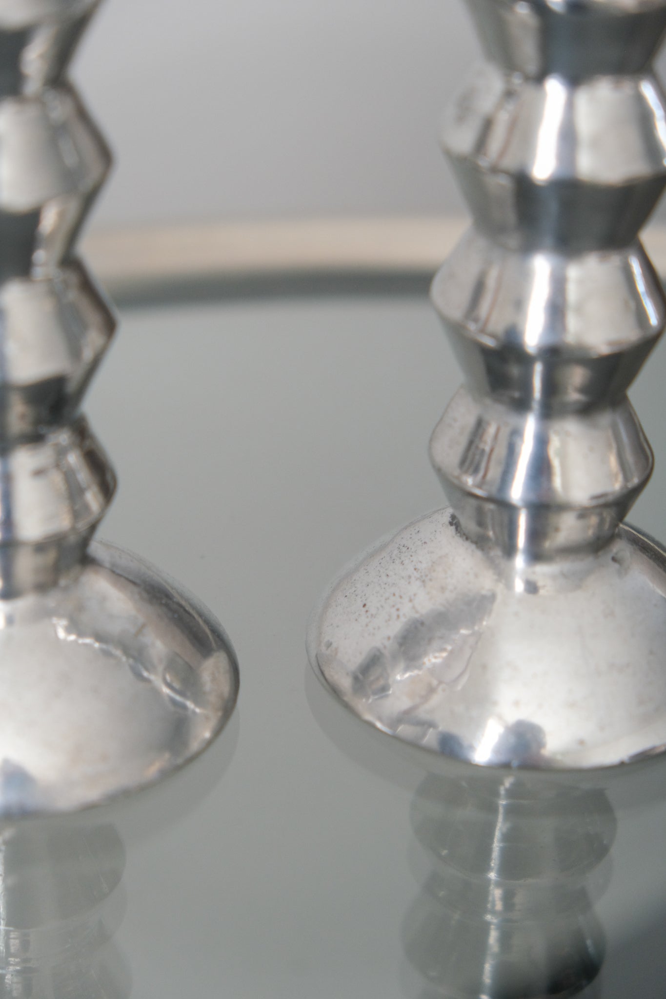 Set of two candle holders