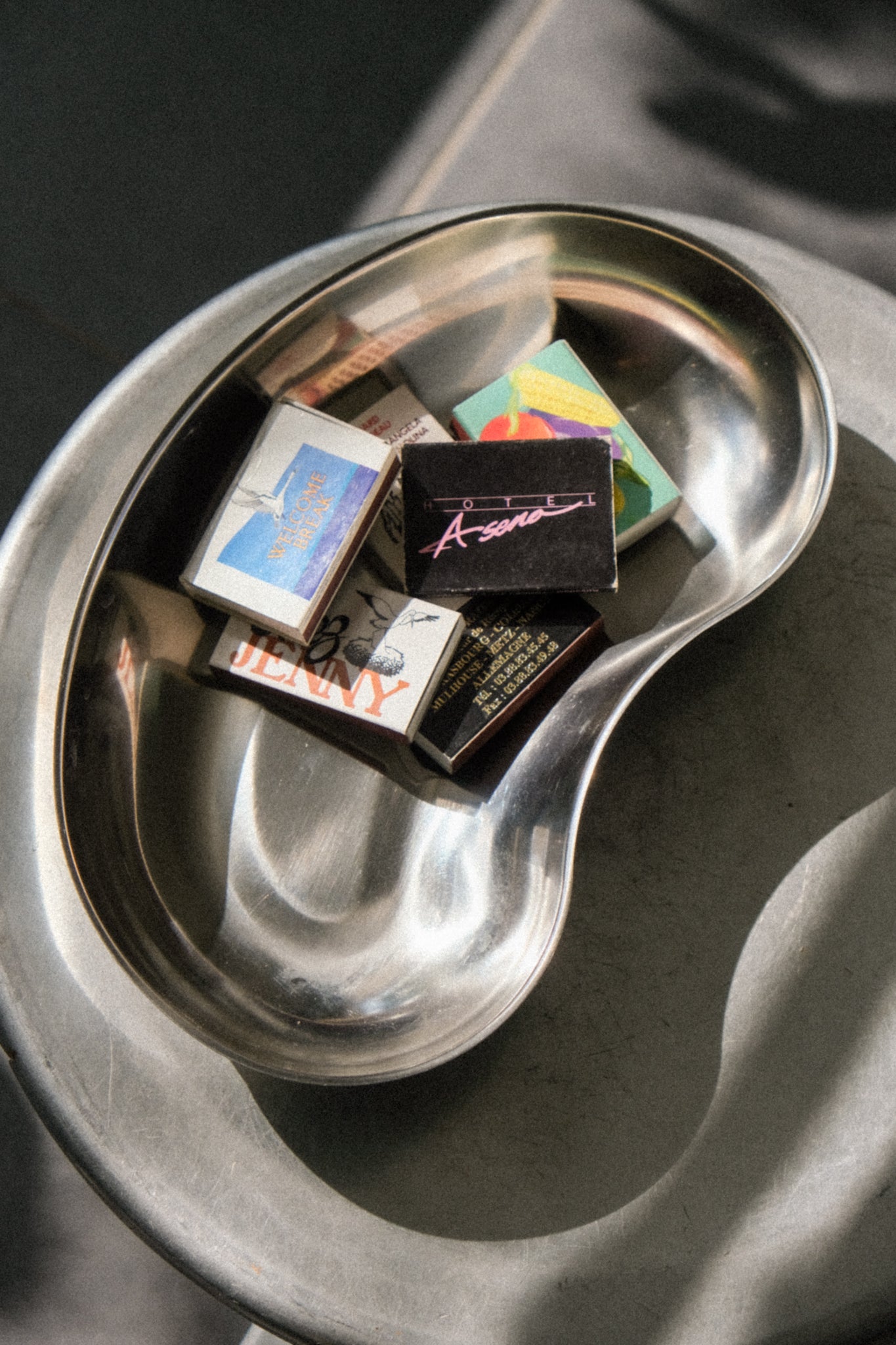 Steel dish