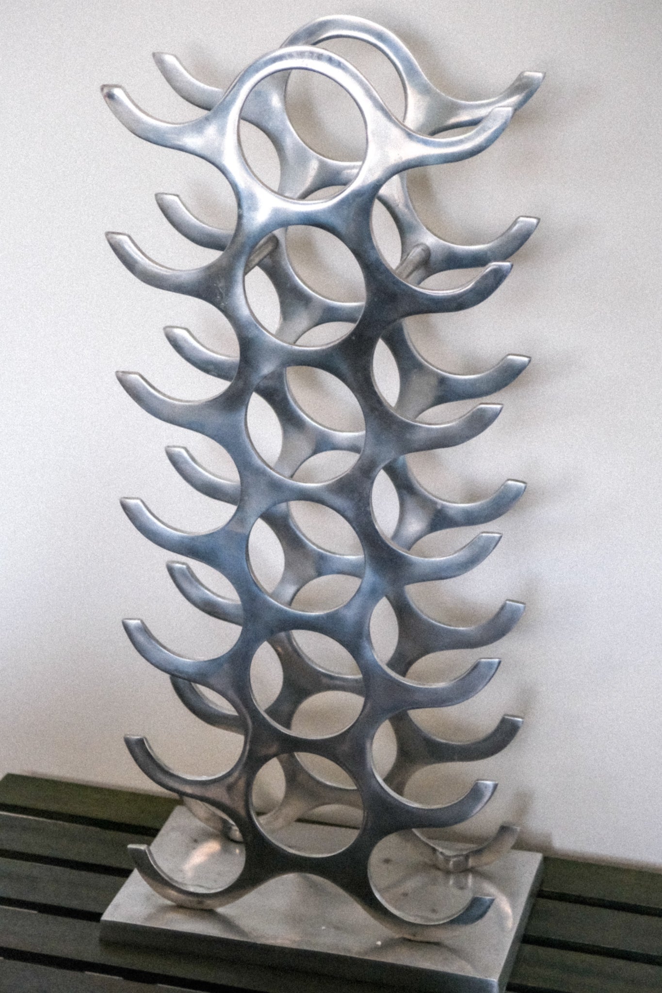 Aluminium wine rack