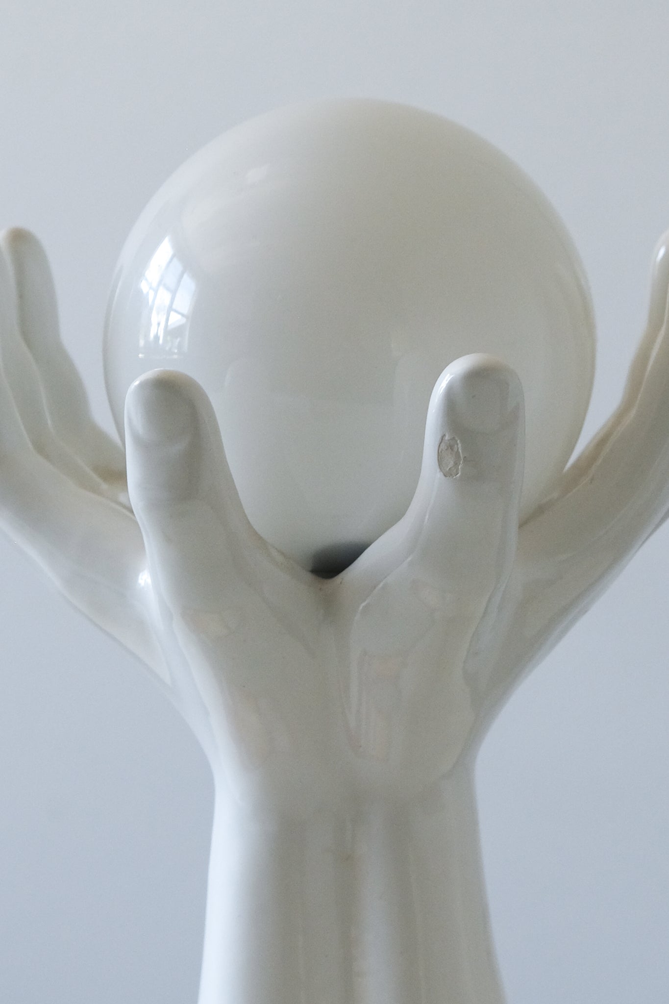 1980's ceramic hand lamp