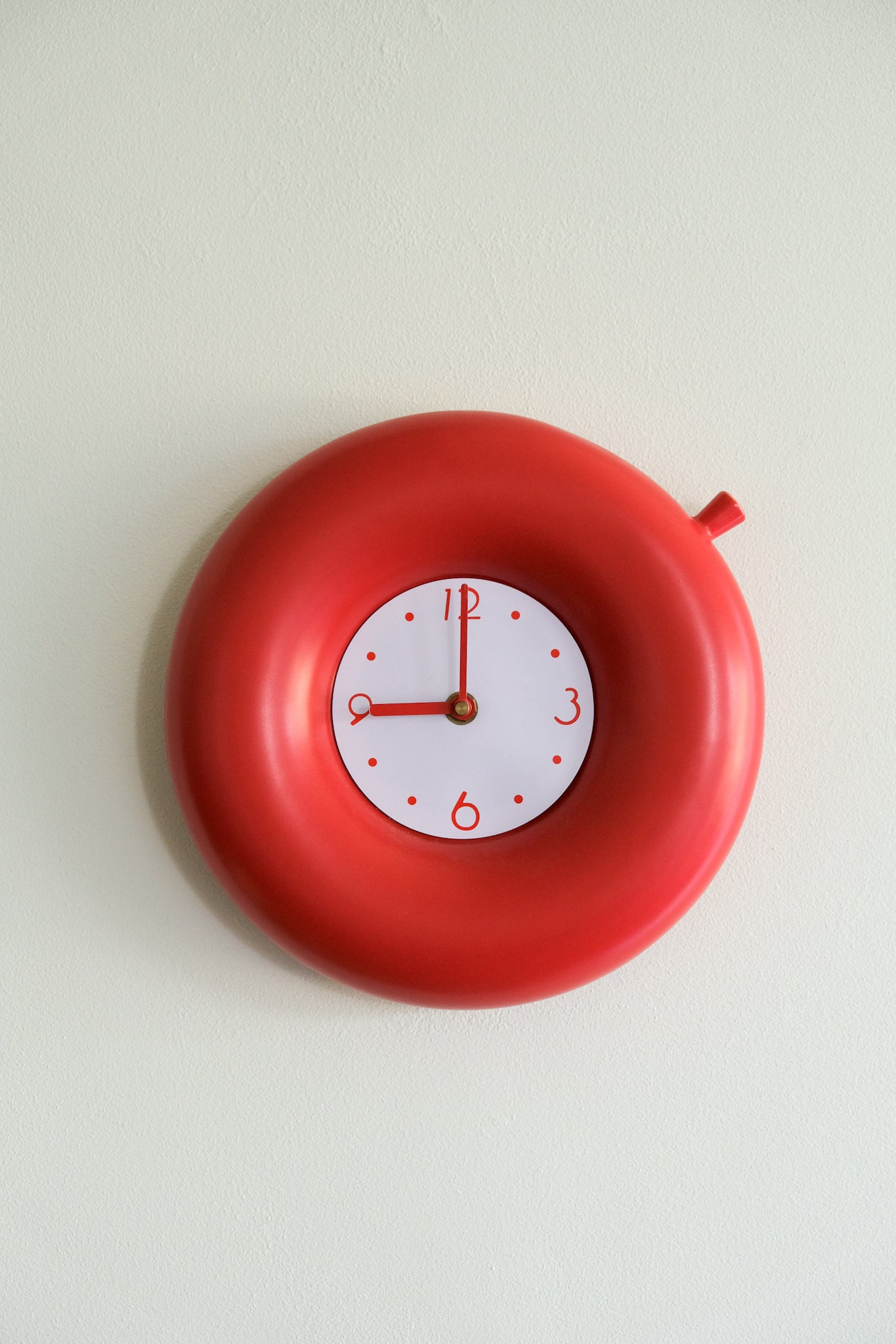 Chunky ceramic clock
