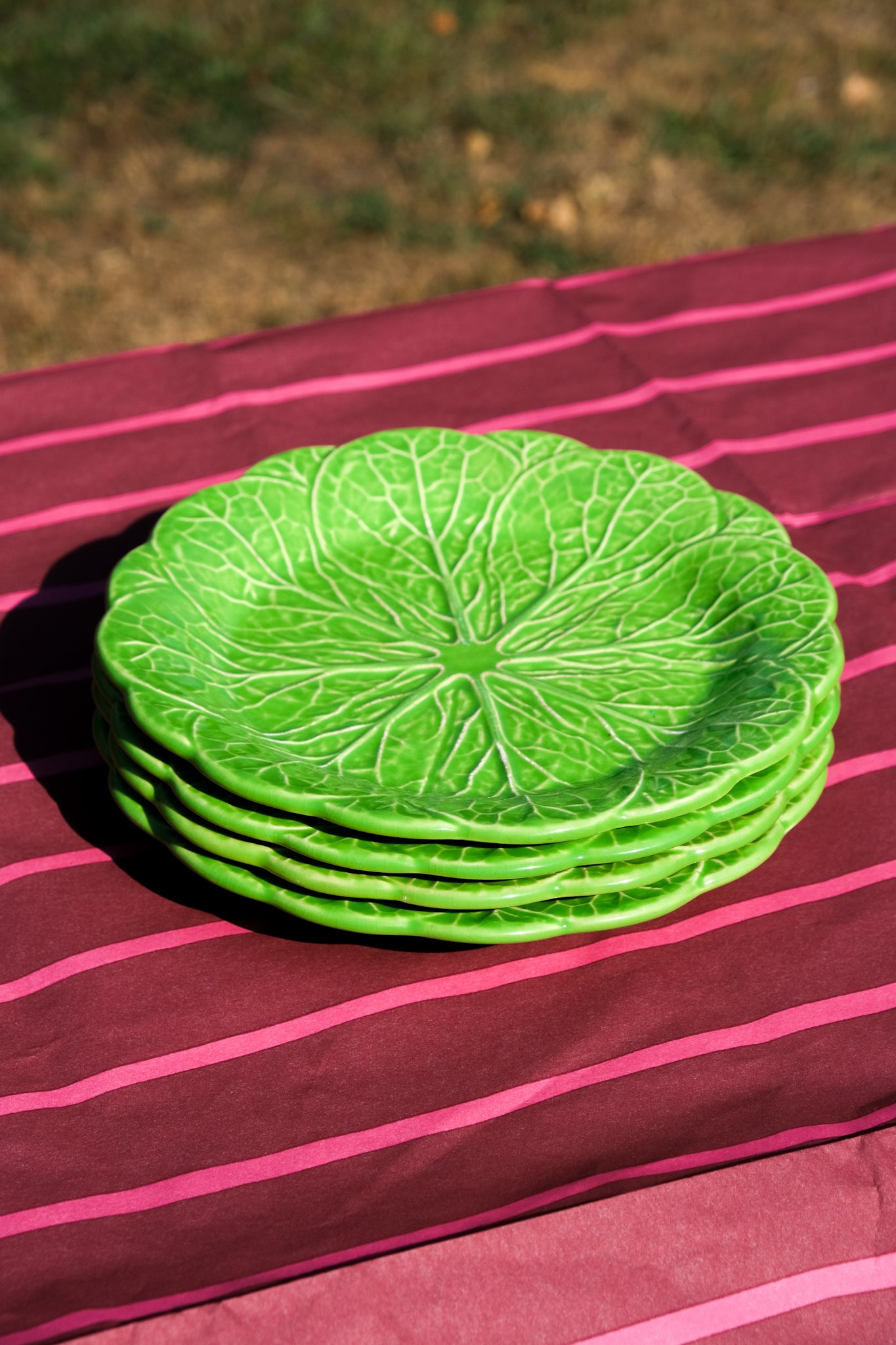 Set of four lettuce plates