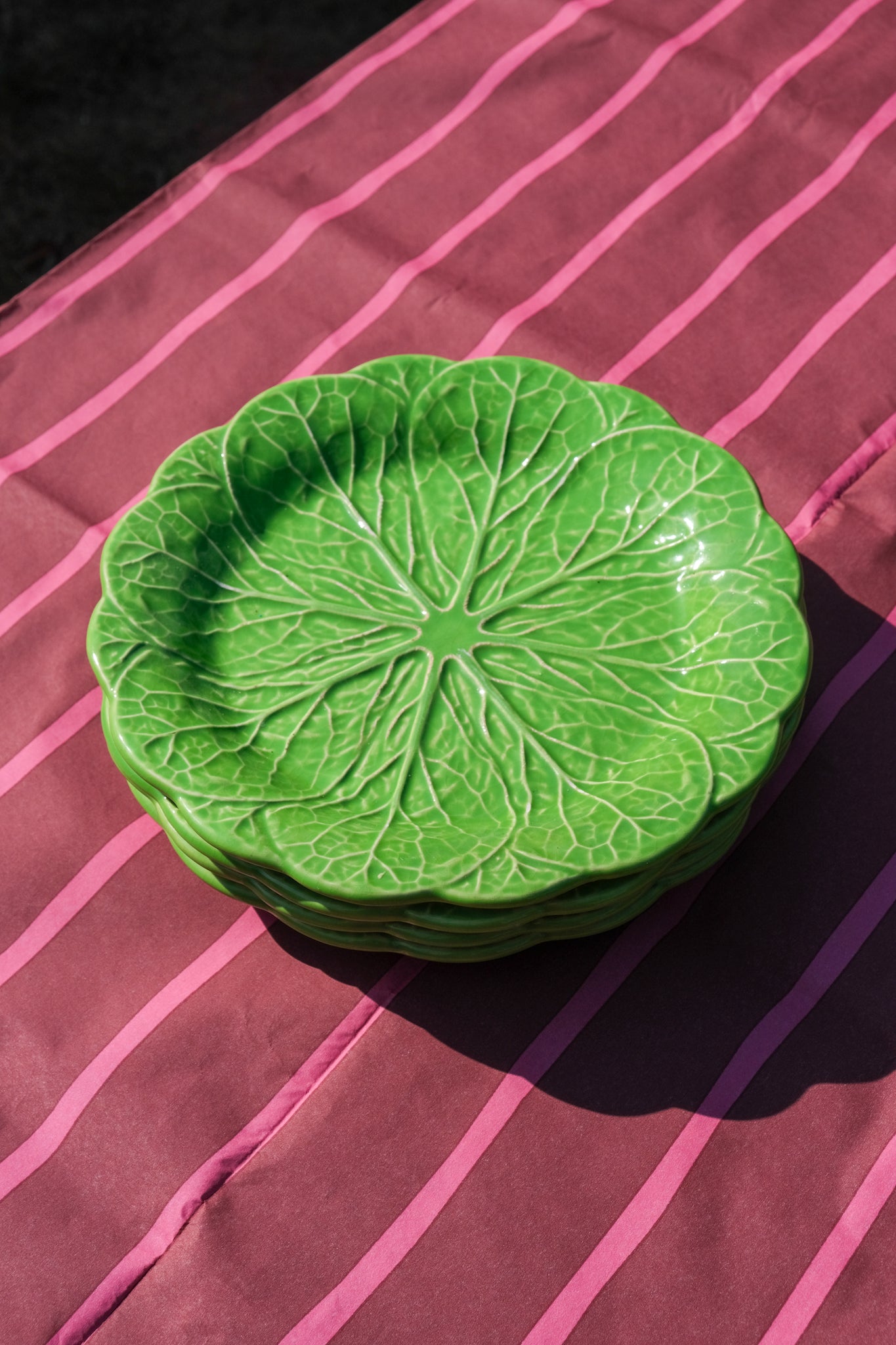 Set of four lettuce plates