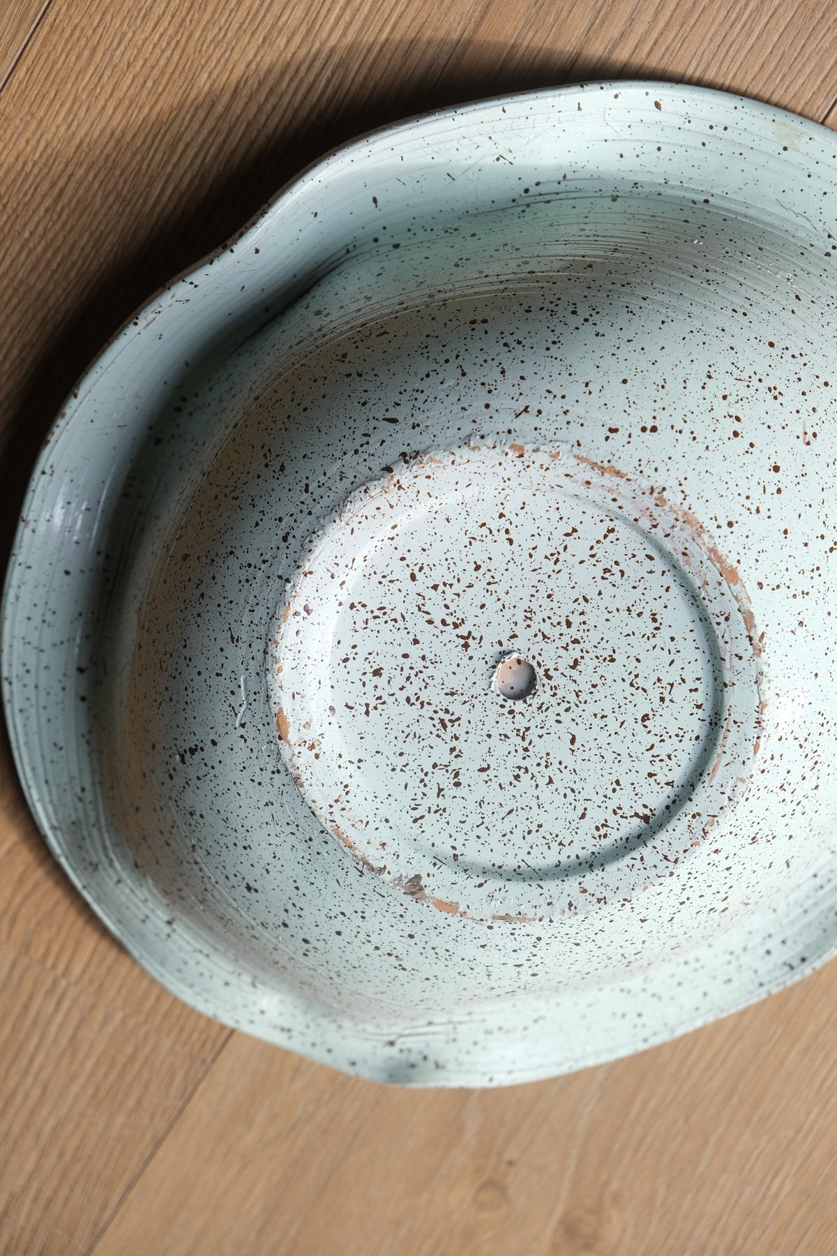 Speckled Italian studio pottery bowl