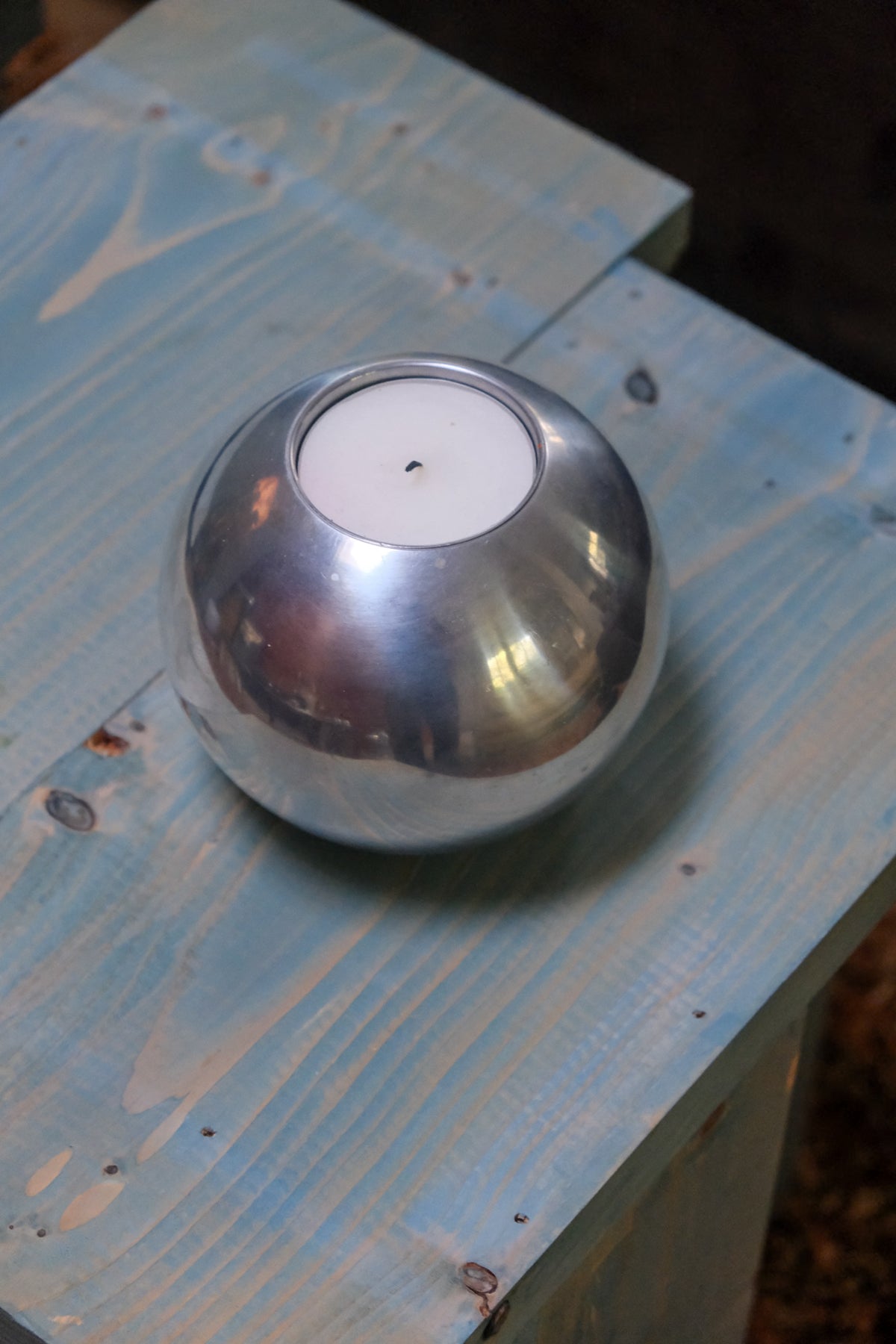 Candle holder sphere