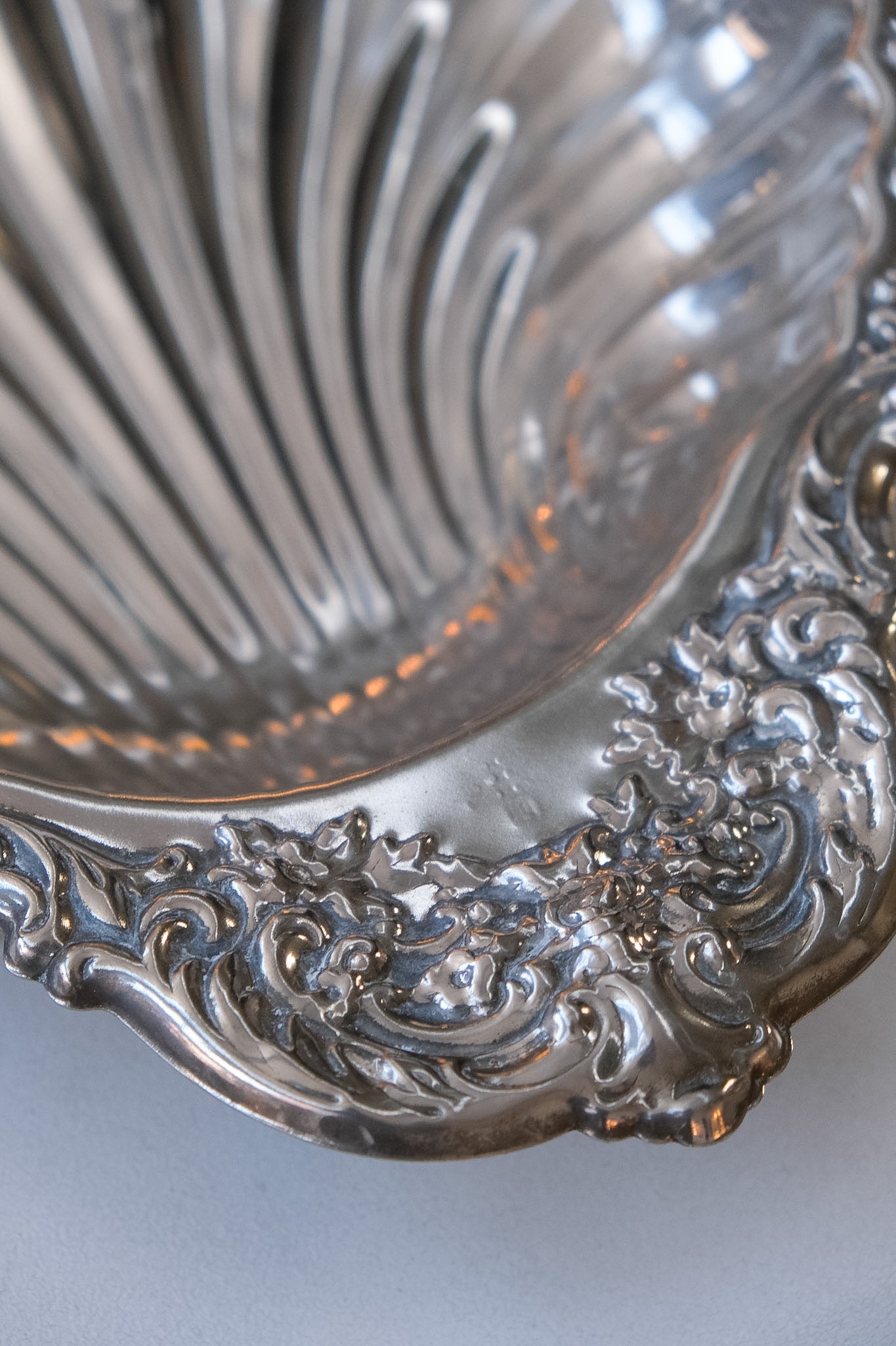 Large silverplated shell bowl