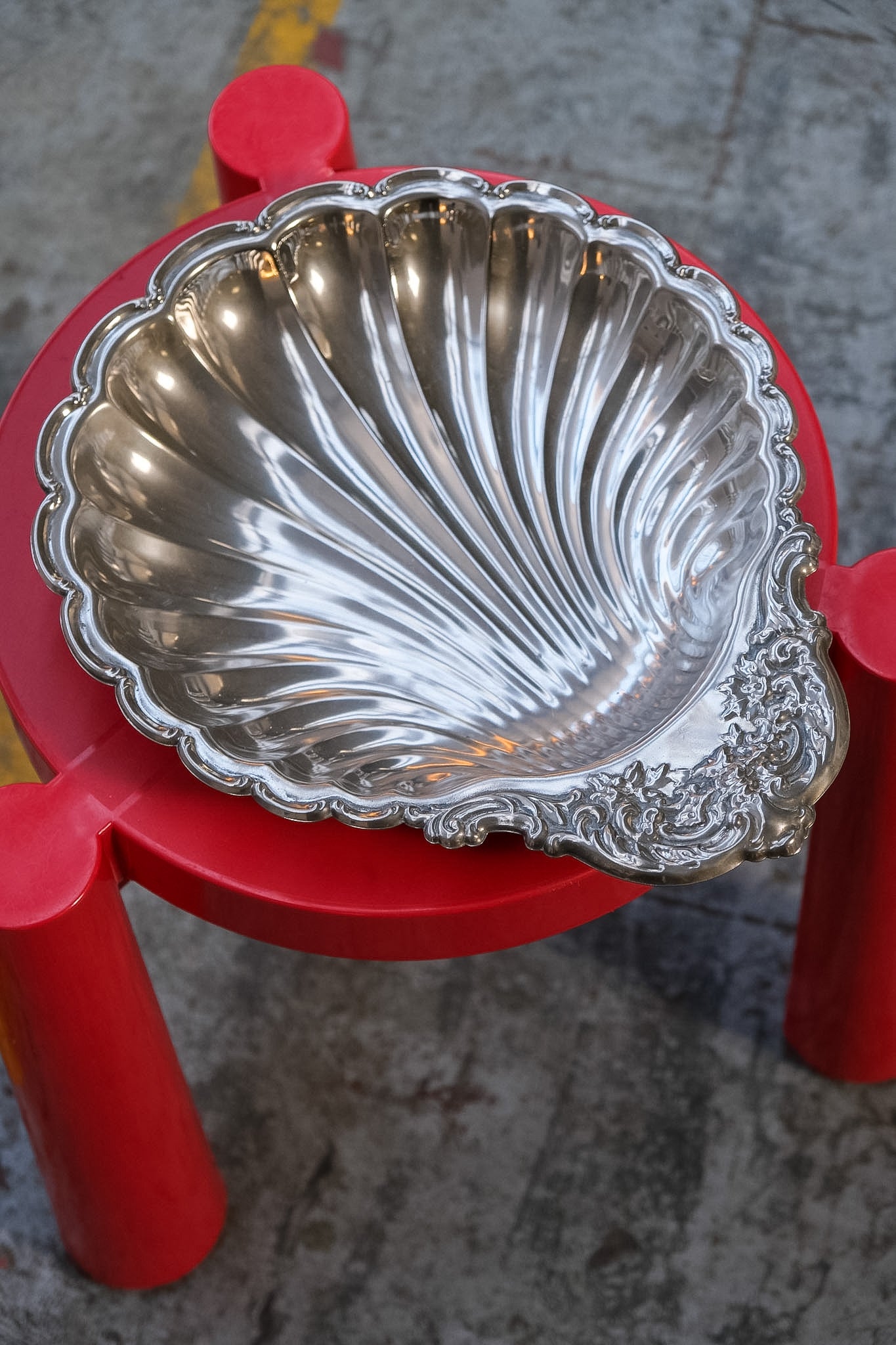 Large silverplated shell bowl