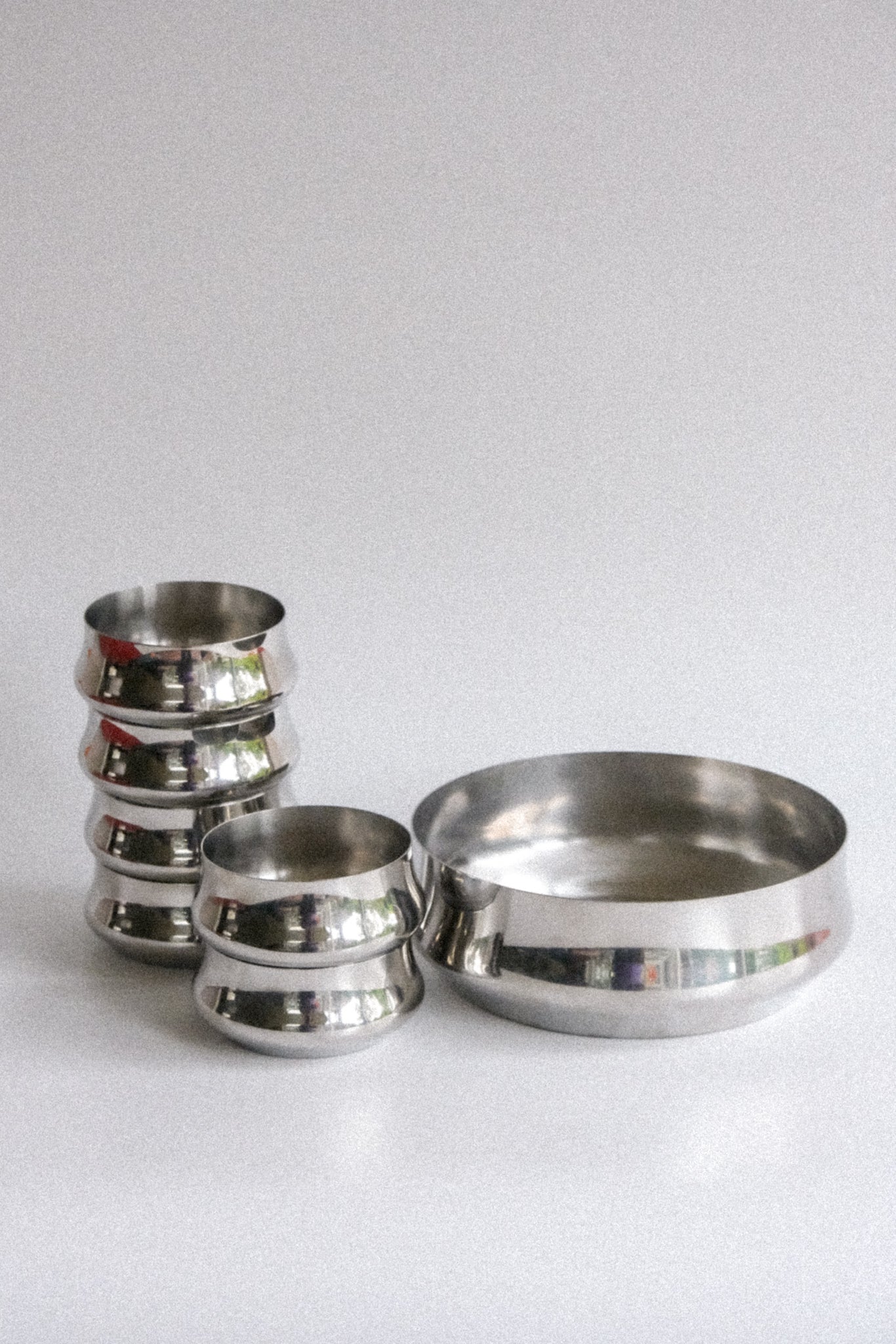 Stainless steel bowls