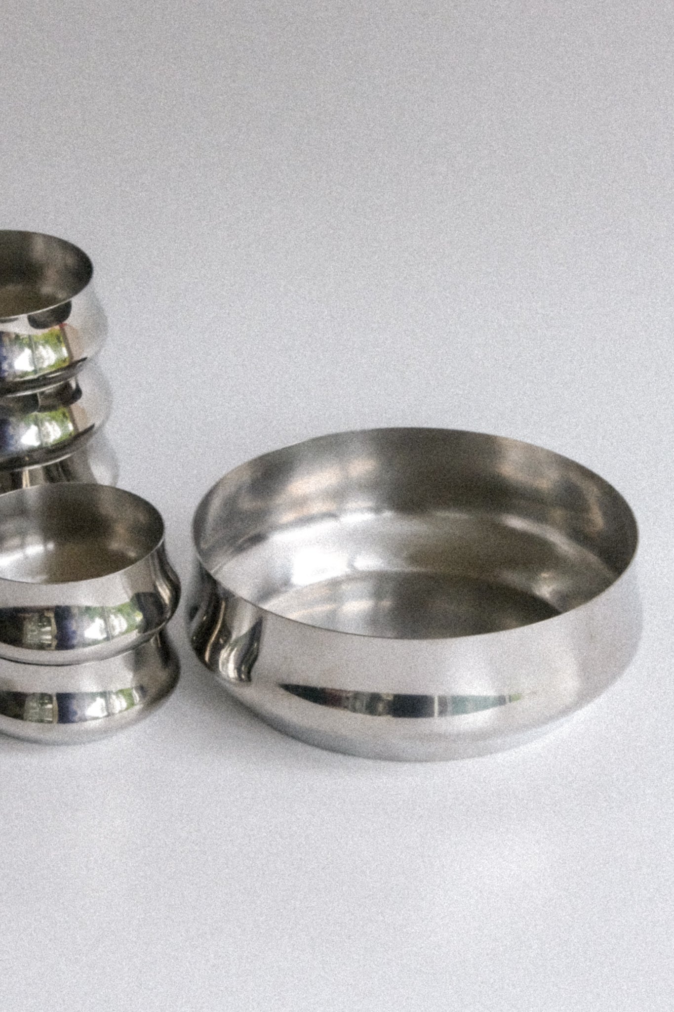 Stainless steel bowls