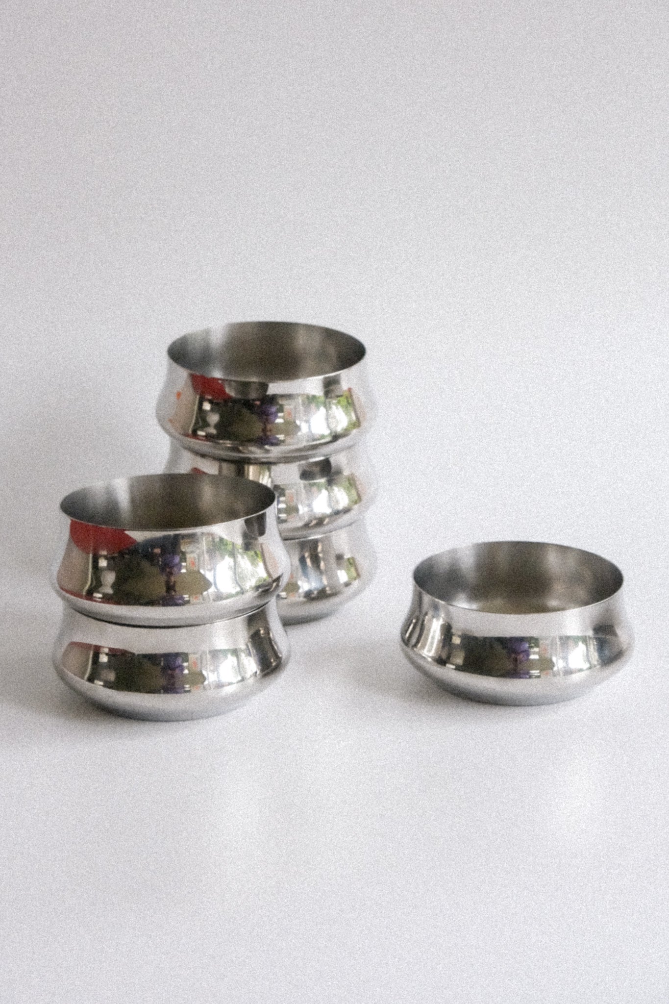 Stainless steel bowls